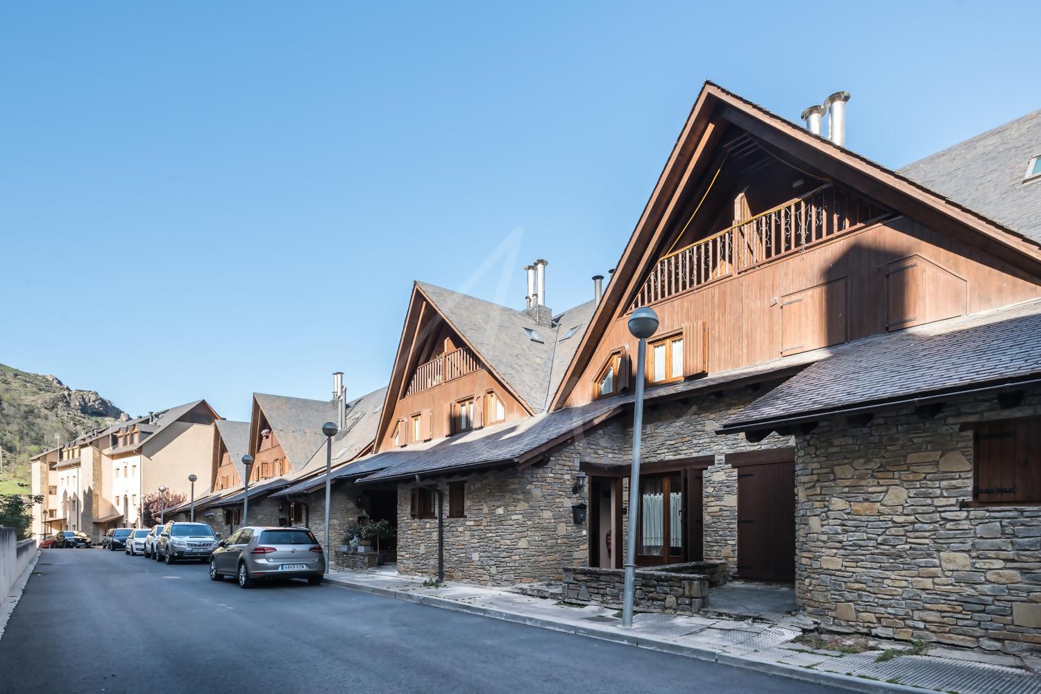 Casa Garona By Seamount Rentals Bossòst Exteriör bild